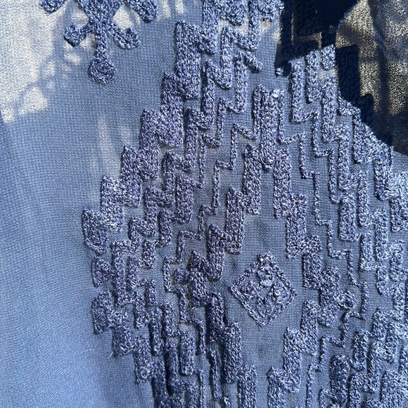 Double D Ranch button down blouse - Picture 4 of 8